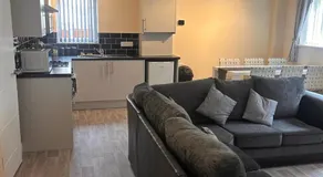 Easy Living Stays Burton on Trent - Image 2
