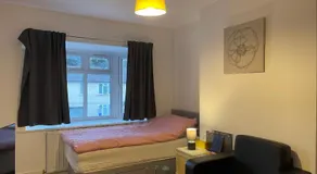 Kingsbury Service Accommodation - Image 2