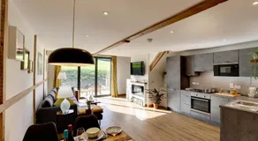 The Owl Barn Wiltshire - Sarsen - Image 3