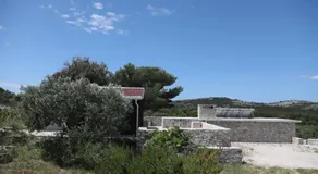 Secluded house with a parking space Cove Mikavica, Zirje - 22367 - Image 3