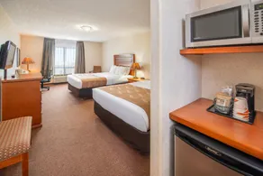 Quality Inn & Suites Lethbridge - Image 3