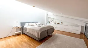 2ndhomes Bright & Spacious 2-Story Apartment with Sauna - Image 2