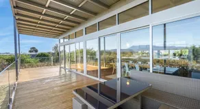 Getaway Hideaway-close to beach Sleeps-8 - Image 5