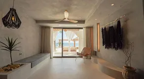 Gijang The Beach House - Image 3