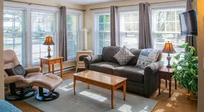 Cedar Court Inn - Image 2