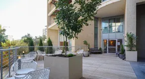 Urbanic Hotel - Image 4