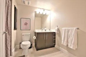 Urban Flat Apartments @ Redwood City - Image 1