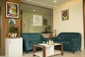 11 Leaf Hotel - Image 4