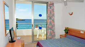 S'Arenal Apartments - Image 2