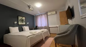 IzKaMaGe Hotel - Image 2