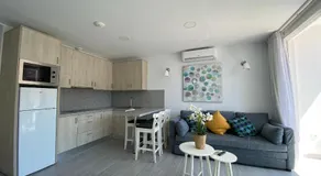 Billy's Marina 360 with pool access - Image 4