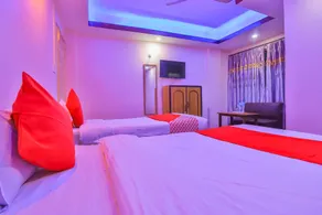 OYO 656 Hotel Shree Guru - Image 2