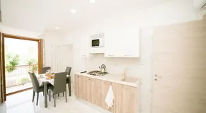 La Piazzetta Boutique Apartments - Image 3