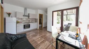Lorena - Image 3