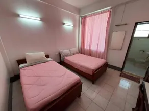 Grand Hotel - Image 3