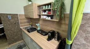 Jasmin Pension Central Location Shared Kitchen Pet Friendly - Image 3