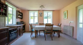 Homestay Vito by Lake - Image 4