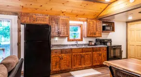 Whispering Pines Retreat - Image 3