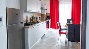 Cozy compact studio France - Image 5