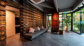 515 VICTORY Hotel - Image 2