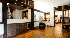 Hôtel Le National - Image 4