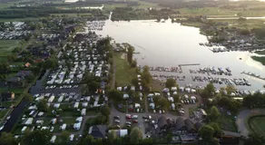 Camping Kleine Belterwijde, Haven Chalet - Image 2