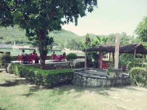 Haveli Uma Megh Paying Guest House - Image 3