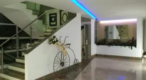 Hausen Hotel - Suites - Image 4
