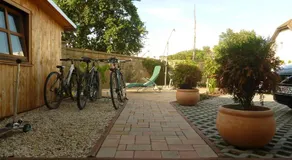 Green Apartment - Image 5
