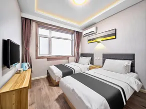 YiBaiLiangPin Hotel (Luanxian Railway Station Branch) - Image 2