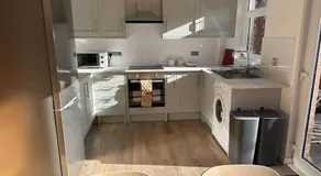 Revamped Holywood town centre house - Image 3