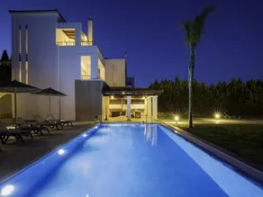 Villa on Island with Private Pool, Garde, Terrace, Parking - Image 4