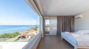 Belussi Beach Hotel & Suites - Image 2