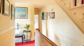 Four Lovely Victorian Rooms Belfast - Image 5