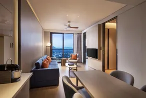 Hongtang Bay Jianguo Resort Sanya - Image 4