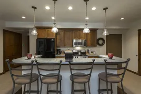 2 Bedroom Condo with Spa - Silver Baron Lodge - Image 2