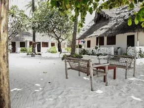 Coco Beach Hotel - Image 4