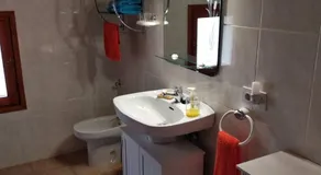 CA TONI - Image 2