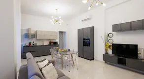 Genoa Lux Apartments with parking - Image 2
