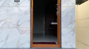 Sharada Rooms AC & Non AC - Image 4