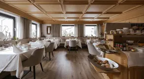 Garni Hotel Platzer - Image 2