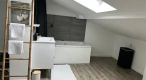 Duplex - Image 2