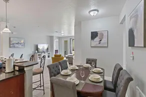 4804 Cayview Ave 306 3 Br condo by RedAwning - Image 3