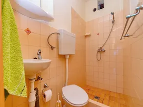 House Hidden Bay-One Bedroom Cottage with Terrace ans Sea View - Image 4
