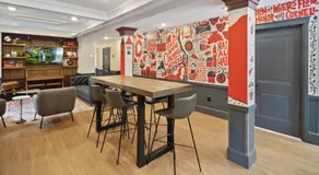 The Dorm Hotel - Image 3