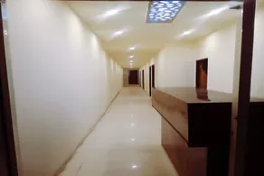 OYO Platinum Hotel - Image 3