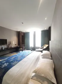 Jinhong Hotel - Image 2