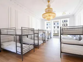 Astor Hyde Park Hostel - Image 5