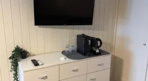 Hotel Central - Self Check-in - Image 3