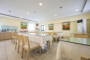 Hanting Hotel Shanghai South Railway Station Luoxiang Road - Image 4